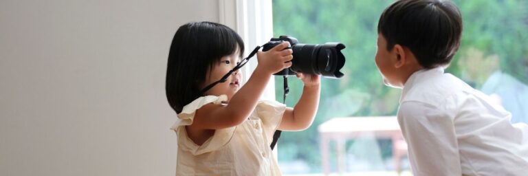 Kamerada Daha Rahat Konuşmak Doğal Görünmenin Pratik Yolları